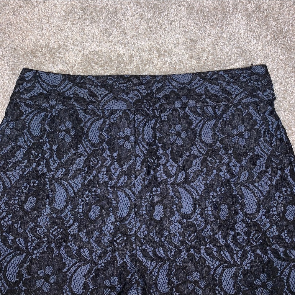 Express Dark Blue & Black floral high waist shorts size 0 - Picture 4 of 8